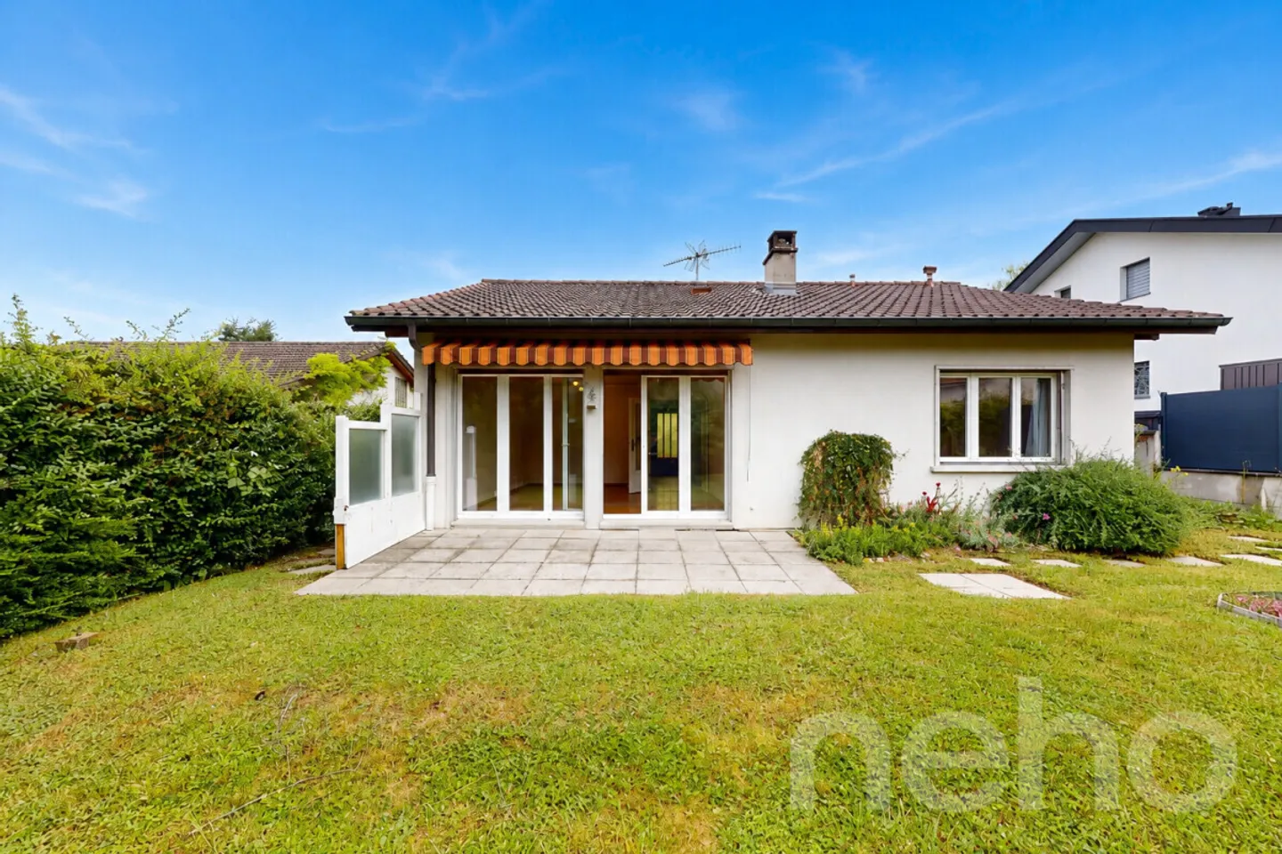 Villa zur Renovierung mit großem Potenzial, einzigartige Gelegenheit in Vessy - Foto 1 von 12