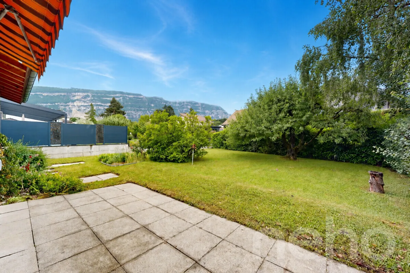 Villa zur Renovierung mit großem Potenzial, einzigartige Gelegenheit in Vessy - Foto 5 von 12