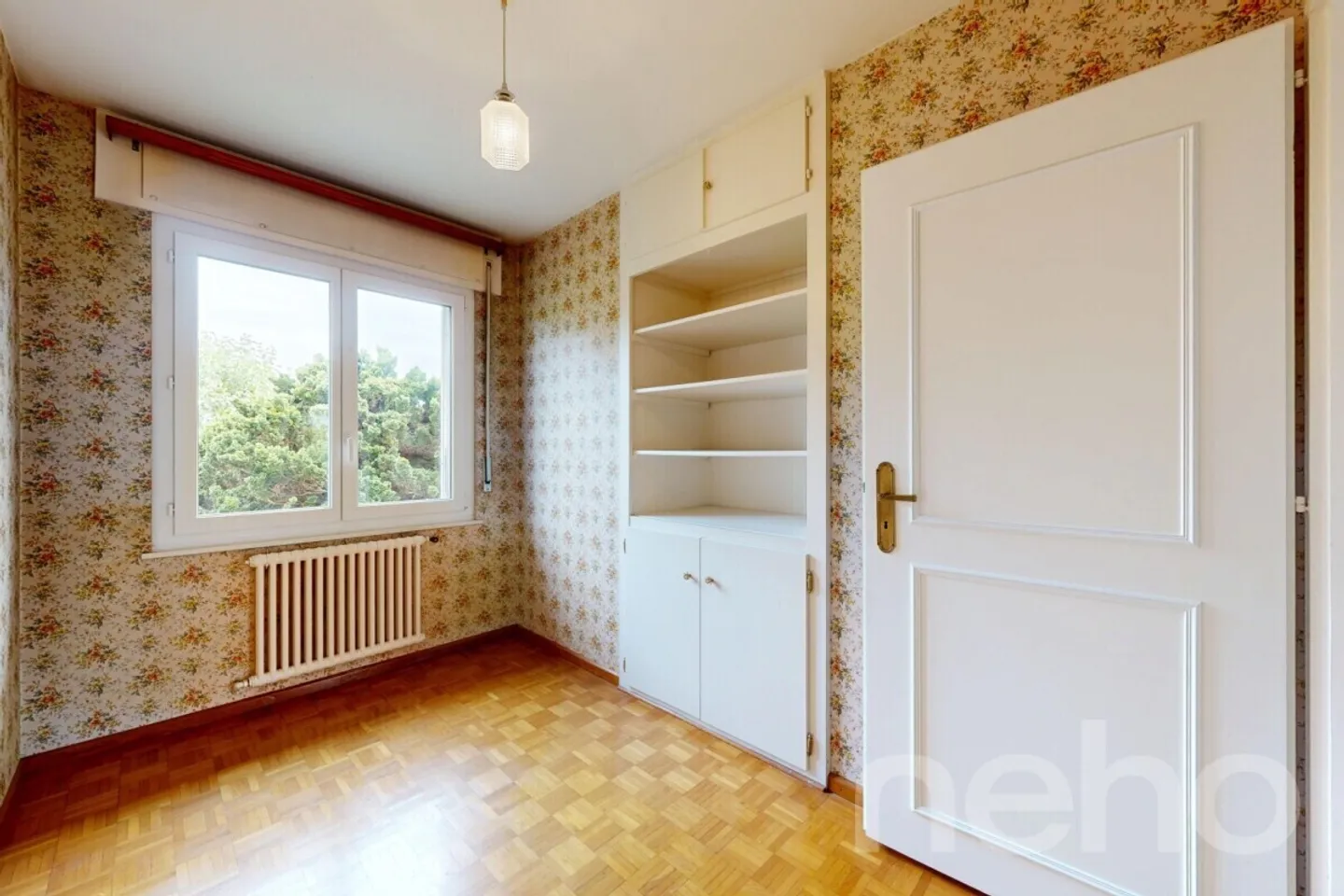 Villa zur Renovierung mit großem Potenzial, einzigartige Gelegenheit in Vessy - Foto 9 von 12