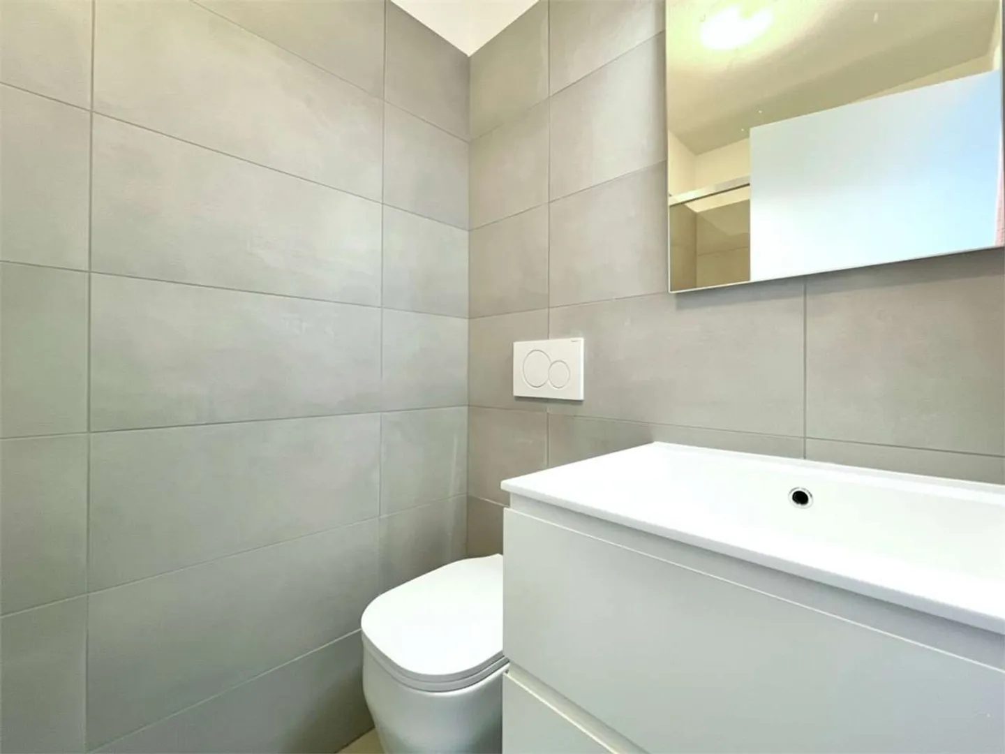 Modern 4.5-Room Apartment in Rivera - Photo 8 of 8