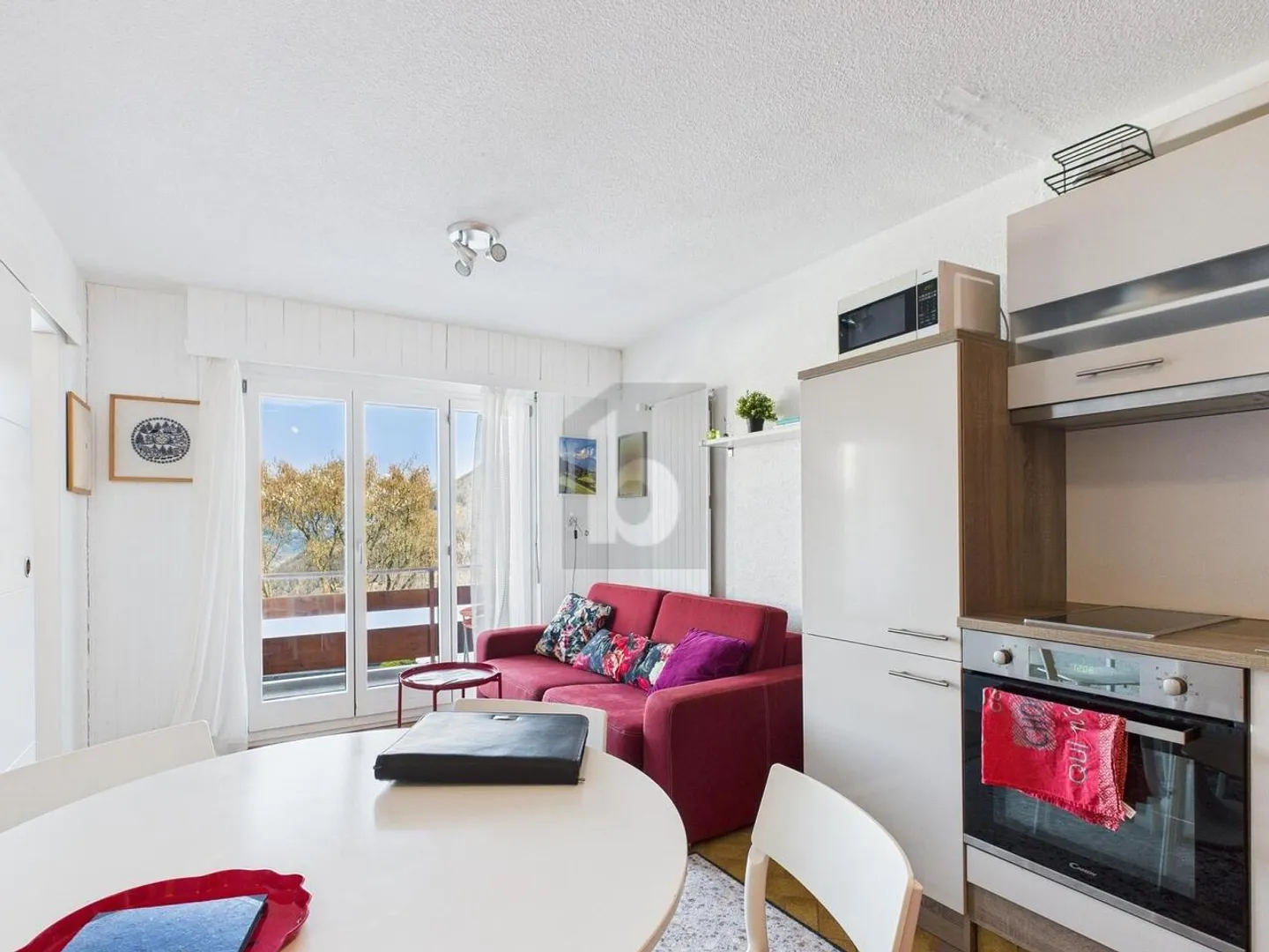 TOP PRICE! A COSY HAVEN WITH A DREAM VIEW - Photo 3 of 6