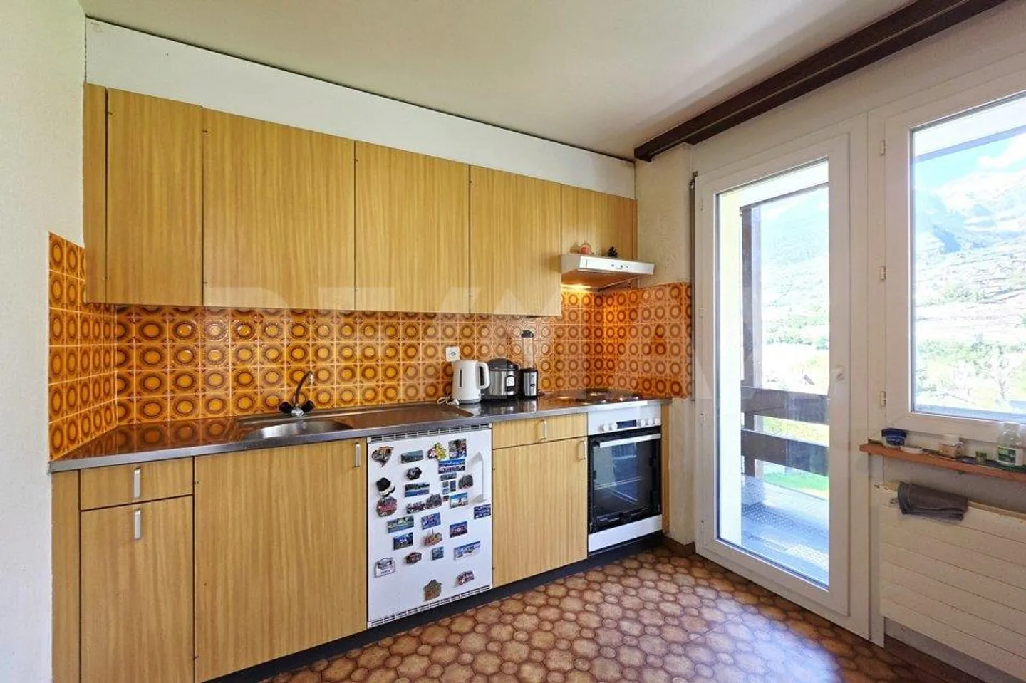 Spazioso studio con balcone e vista panoramica - Foto 5 di 13