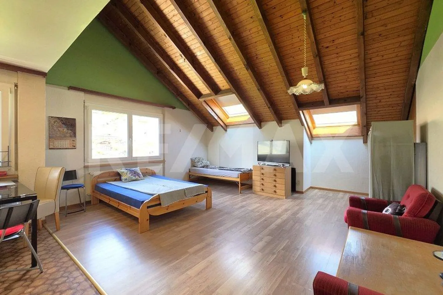 Spazioso studio con balcone e vista panoramica - Foto 7 di 13