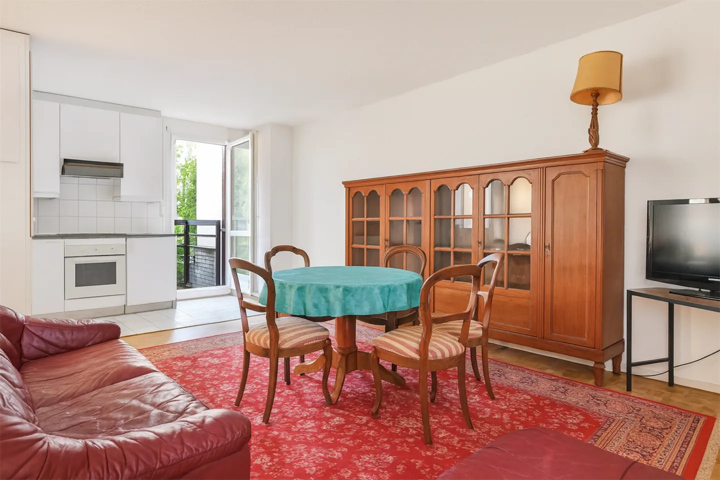 In vendita - Appartamento 5 locali su 2 livelli con giardino a Thônex - Foto 3 di 11