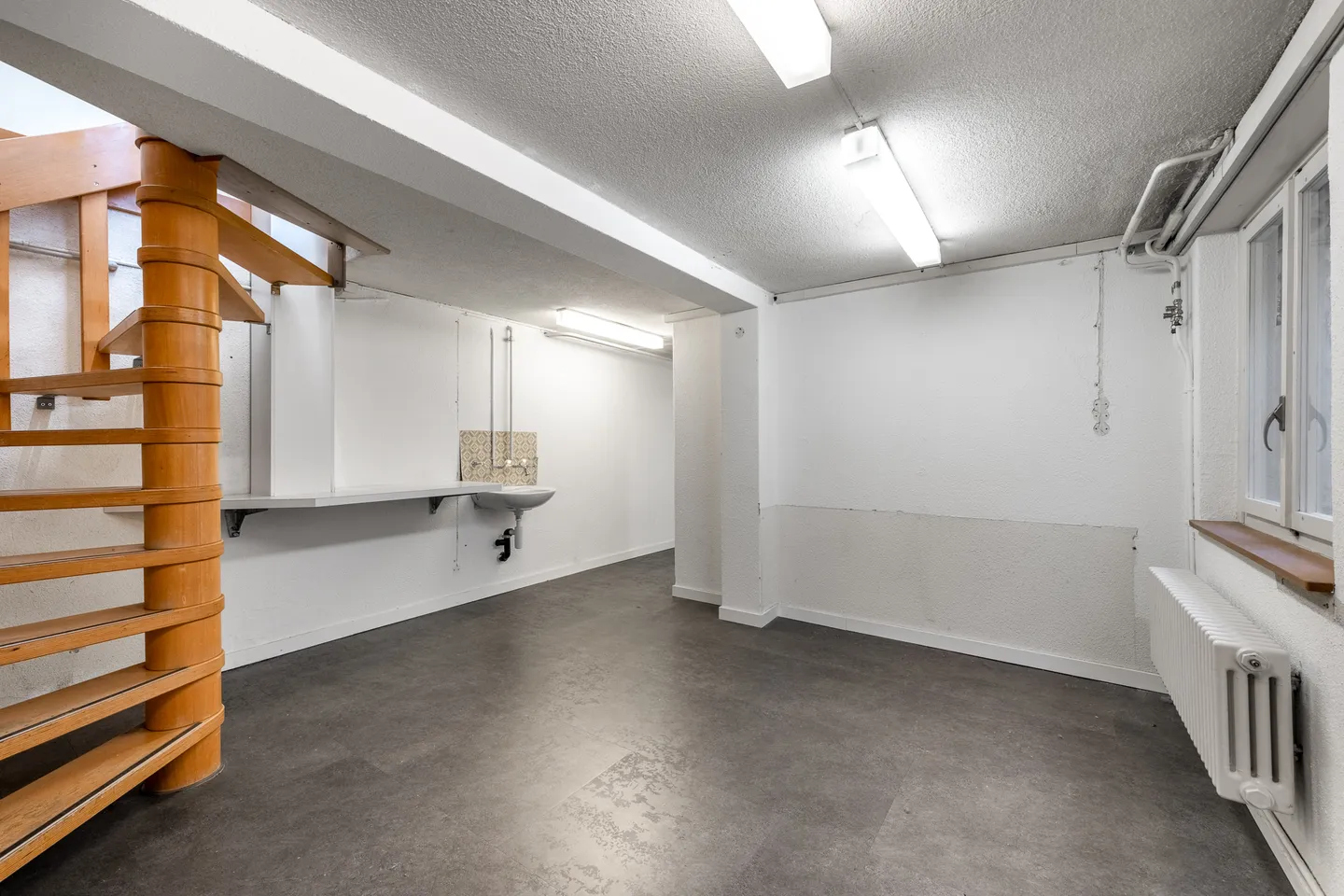 Spazio commerciale a Zug - Foto 2 di 3