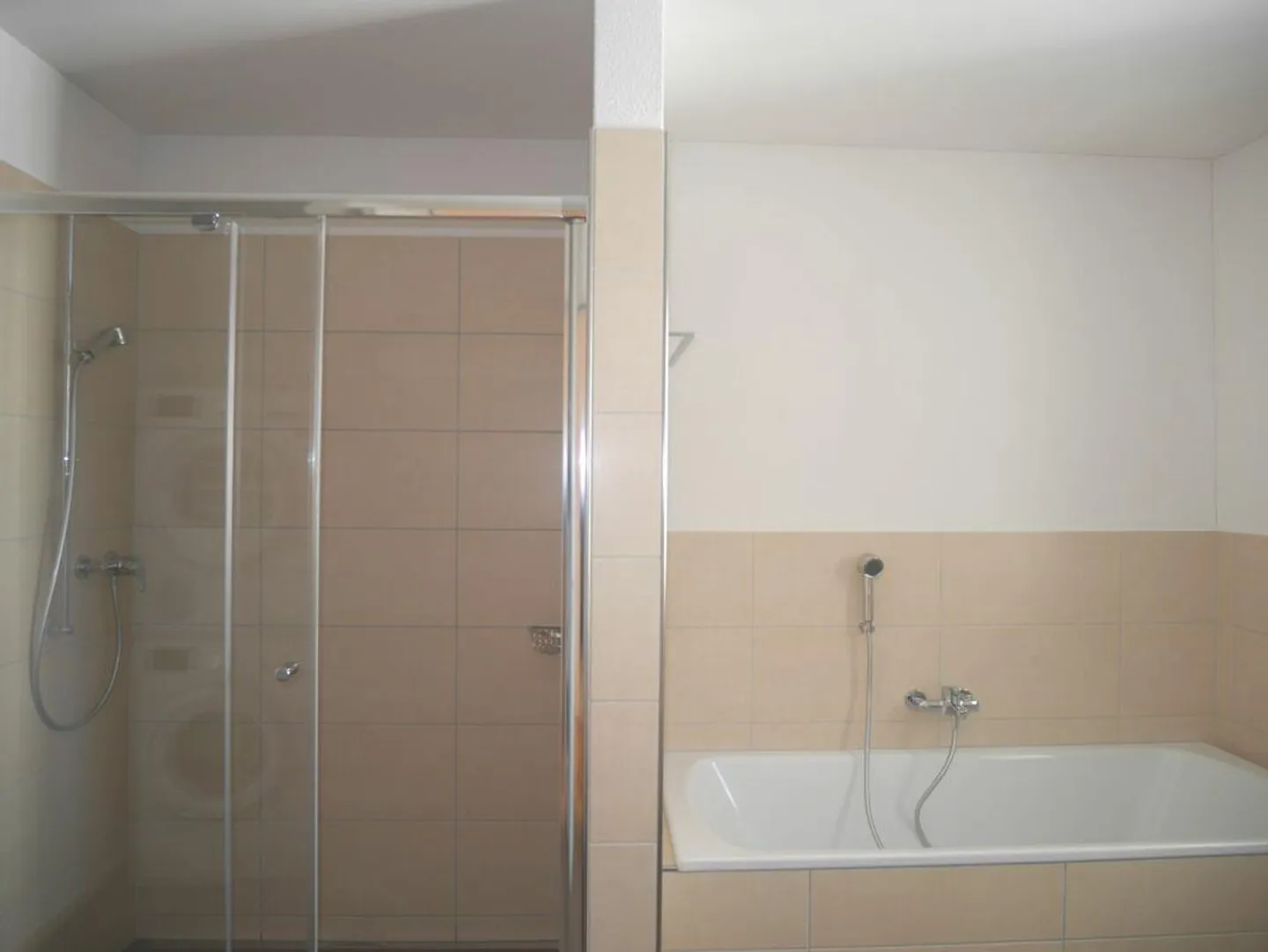 Moderne Wohnung mit geschickter Raumaufteilung! - Foto 5 von 6