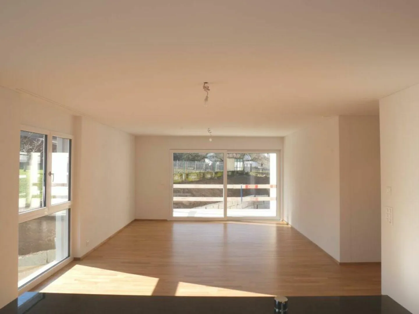 Moderne Wohnung mit geschickter Raumaufteilung! - Foto 3 von 6