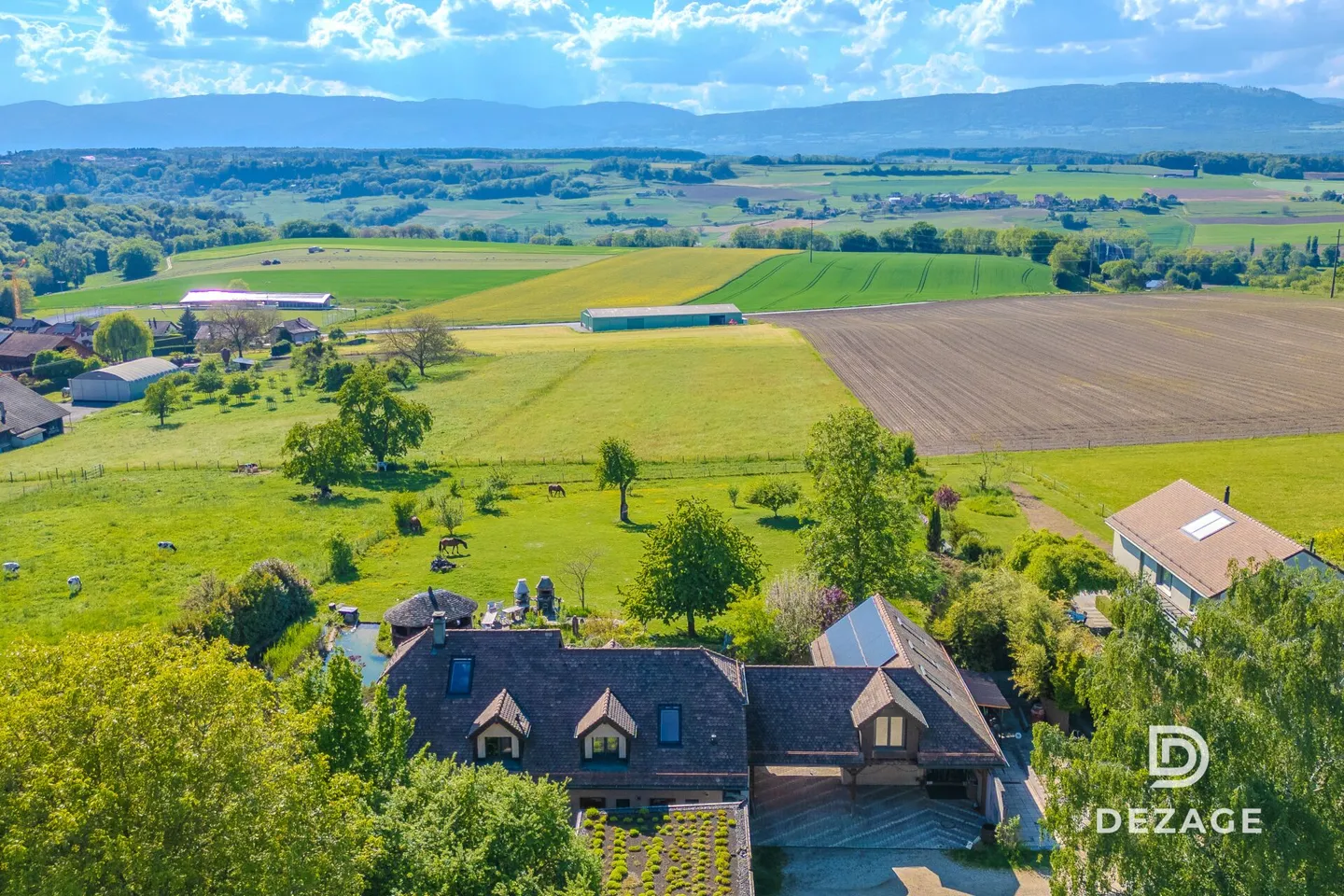 Domaine di 6'440 m² a 15 minuti da Losanna - Foto 1 di 14