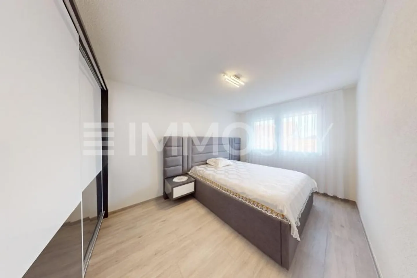 Modern villa with rare volumes! - Photo 5 of 7