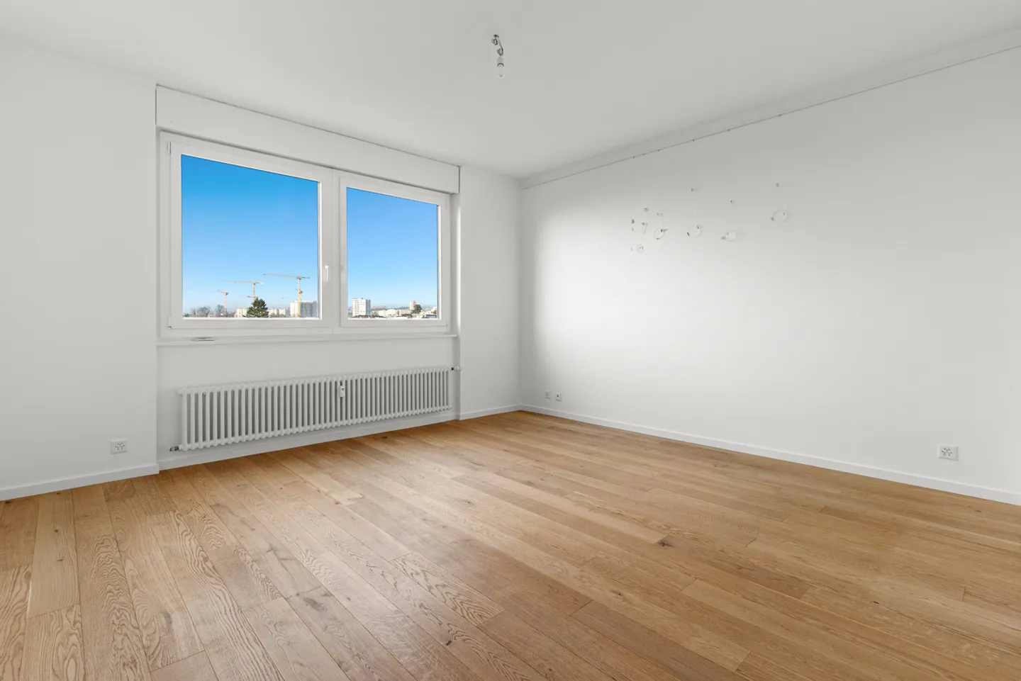 4,5-Zimmer-Wohnung mit Balkon und Panoramablick auf den See - Foto 8 von 11
