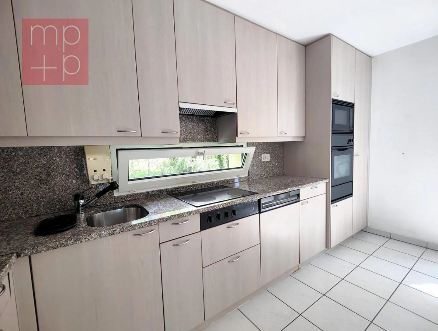 Affascinante Casa Indipendente a Lugano - Foto 5 di 8