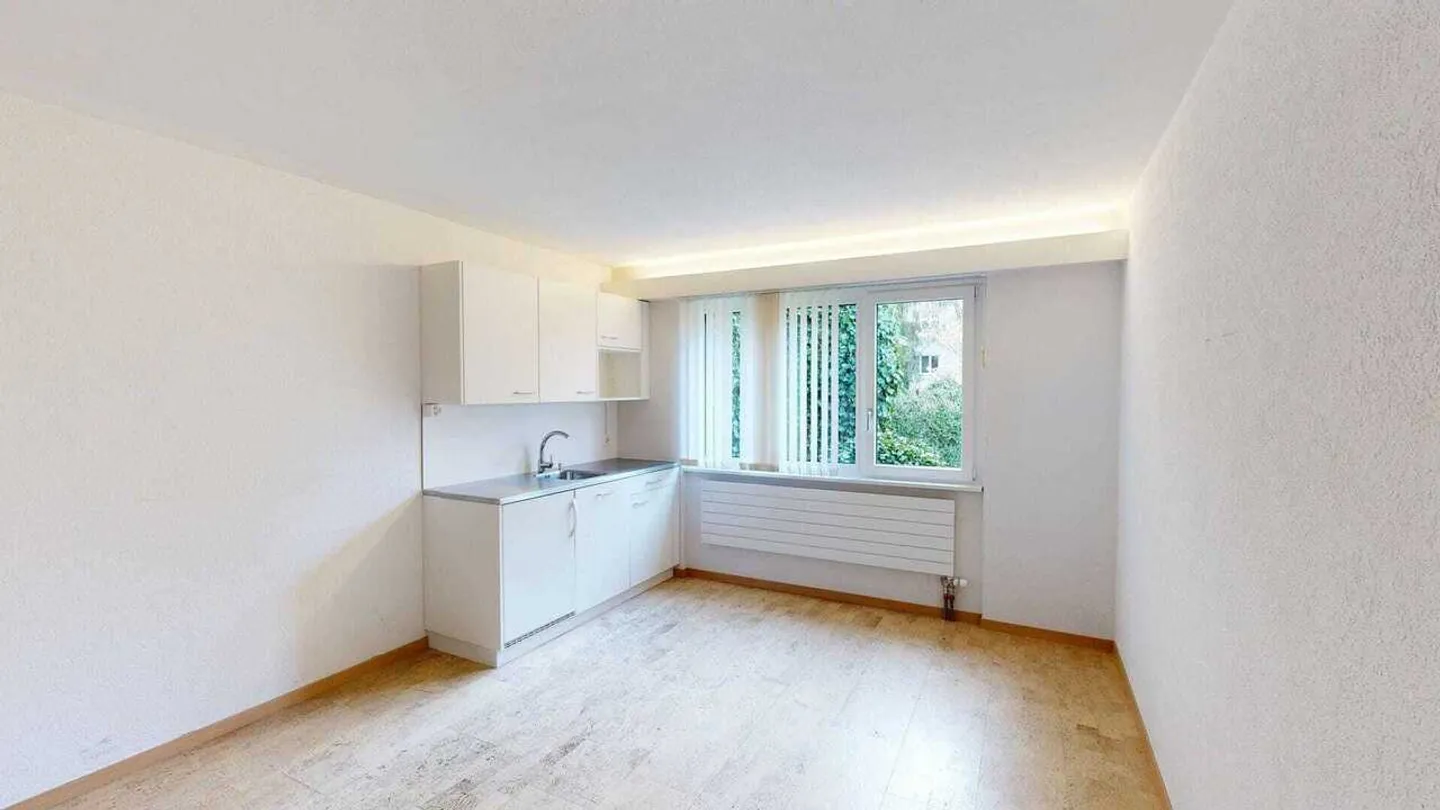 Spazio per uffici/pratica luminoso di 165 m² con parcheggi a Wünnewil - Foto 5 di 13