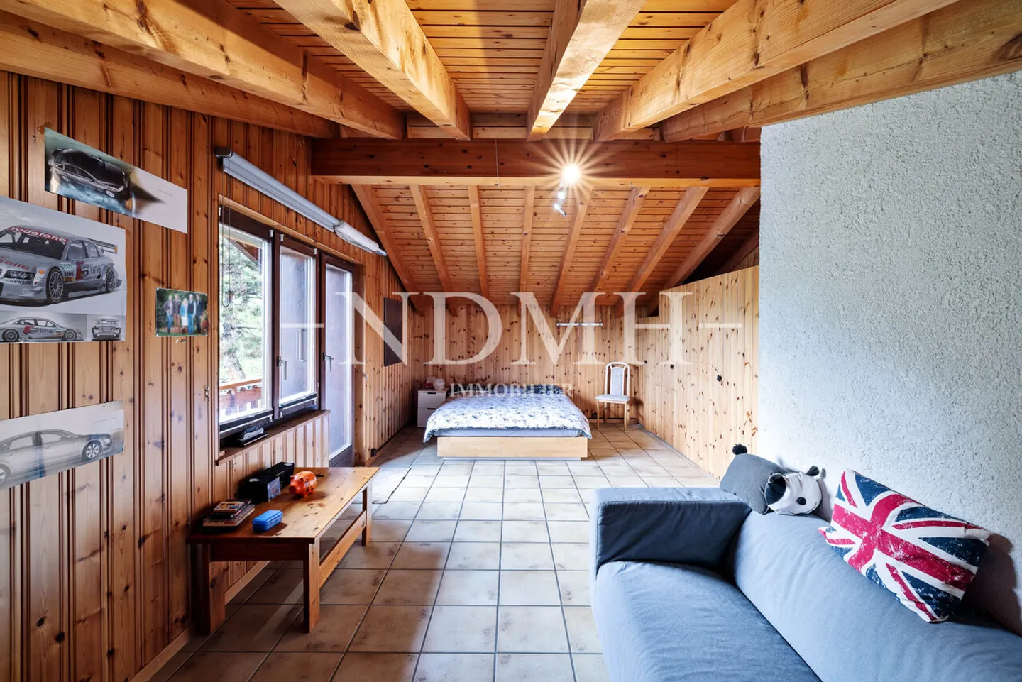 Geräumige Villa mit großzügigen Volumen, mit Garage und Werkstatt von 137 m² - Foto 11 von 17