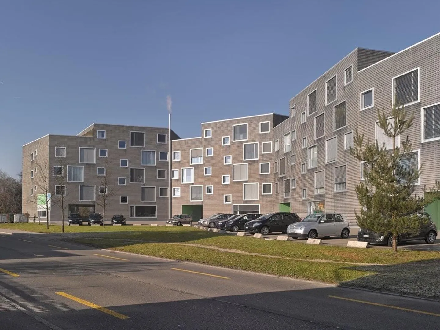 Geräumige Wohnung mit Grünblick - Foto 1 von 8