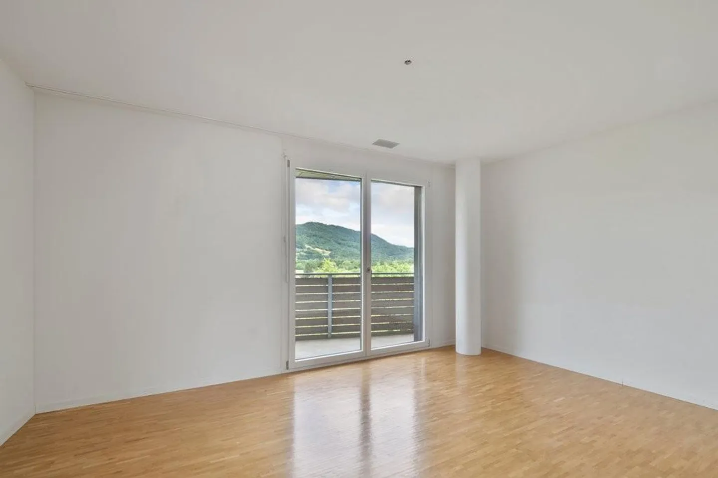 Geräumige Wohnung mit Grünblick - Foto 6 von 8