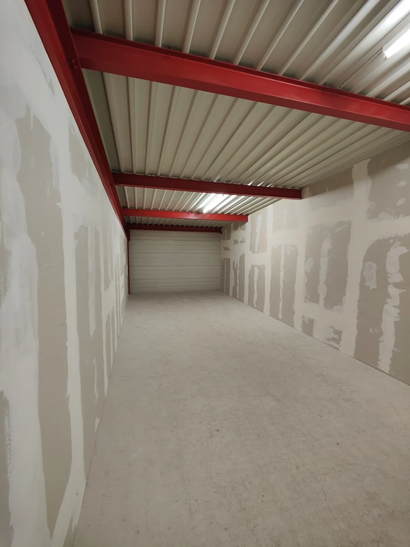 Espace de stockage à louer - Photo 2 sur 11