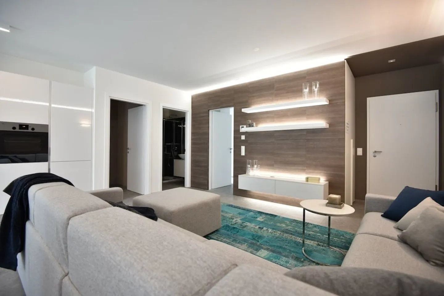 Luxuswohnung Bellinzona 3,5 Zimmer C19 - Foto 2 von 9
