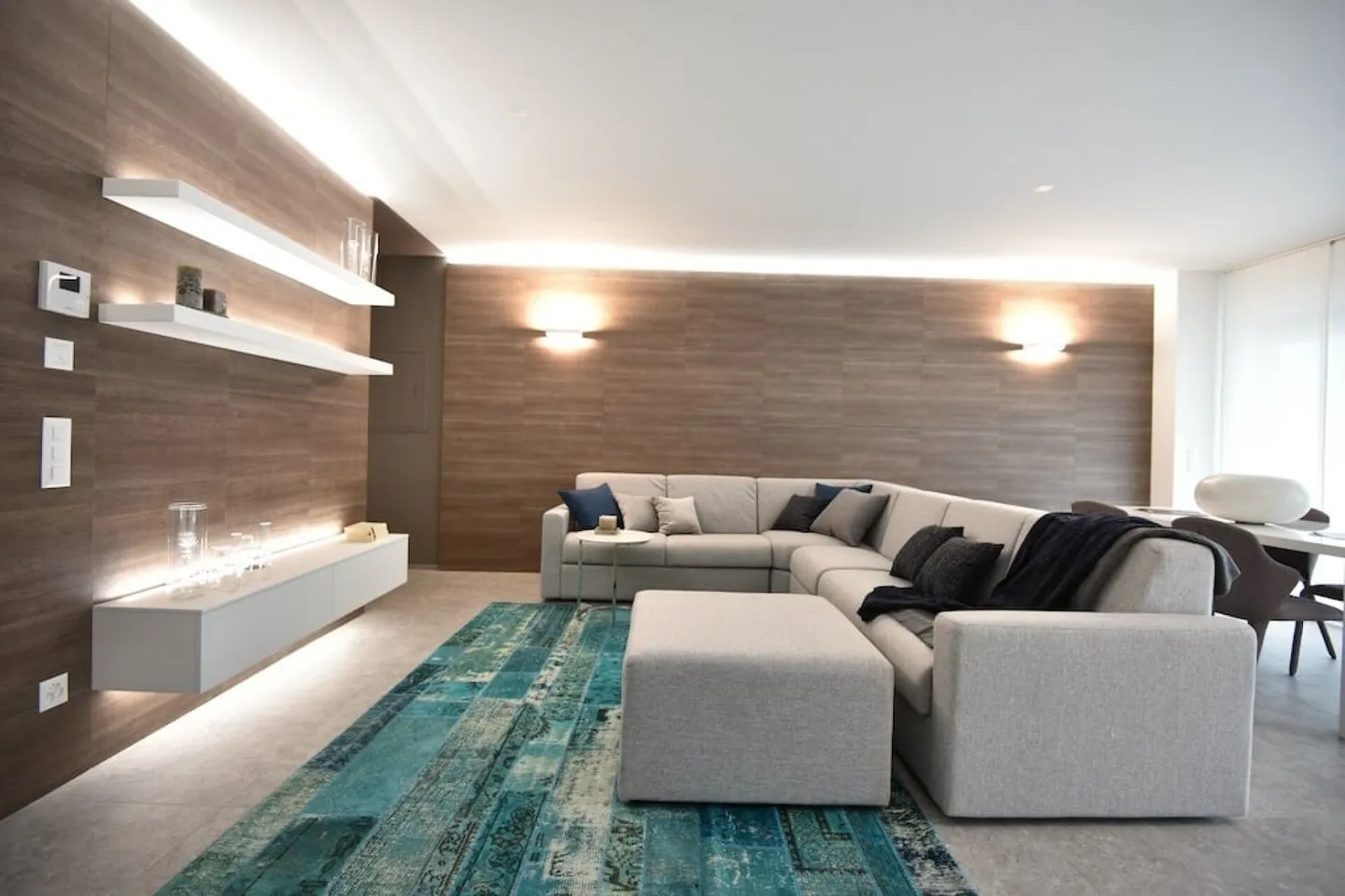 Luxuswohnung Bellinzona 3,5 Zimmer C19 - Foto 3 von 9