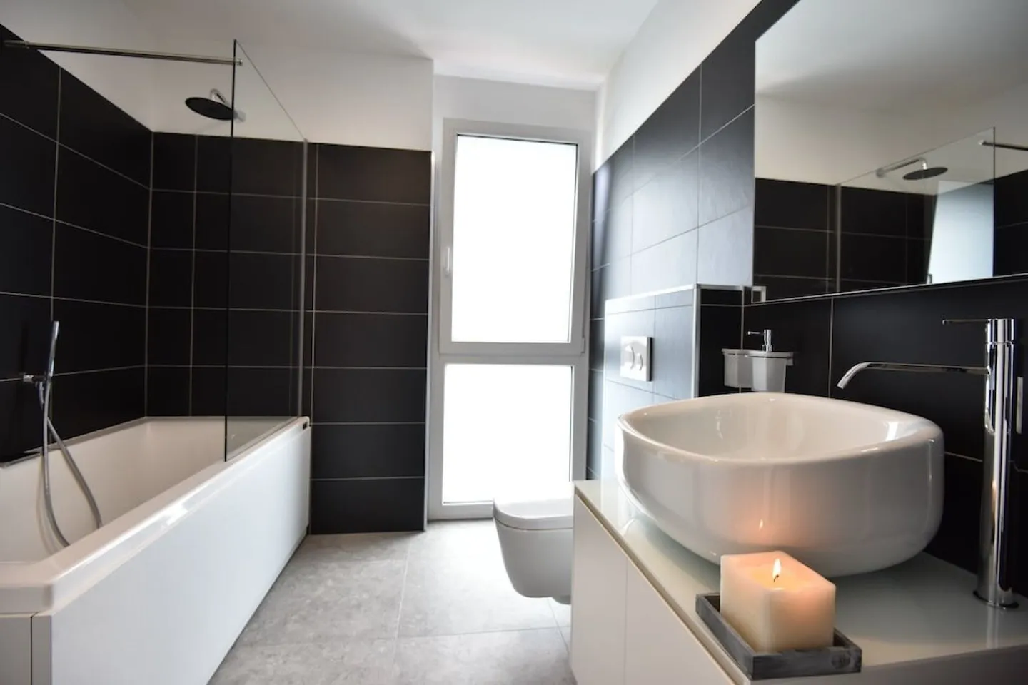 Luxuswohnung Bellinzona 3,5 Zimmer C19 - Foto 7 von 9