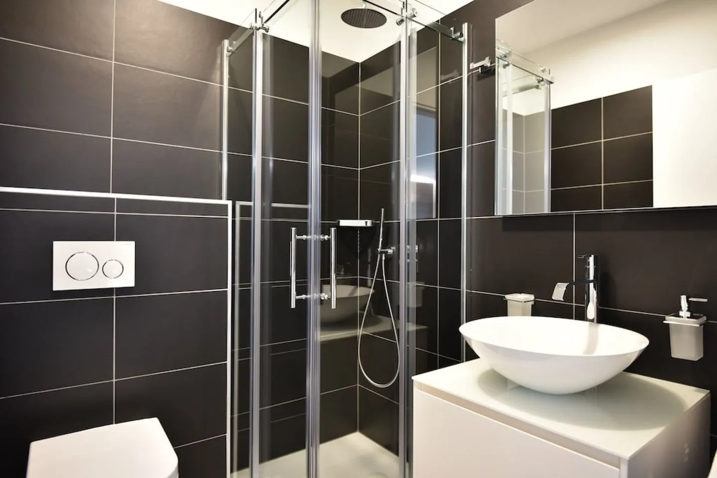 Luxuswohnung Bellinzona 3,5 Zimmer C19 - Foto 8 von 9
