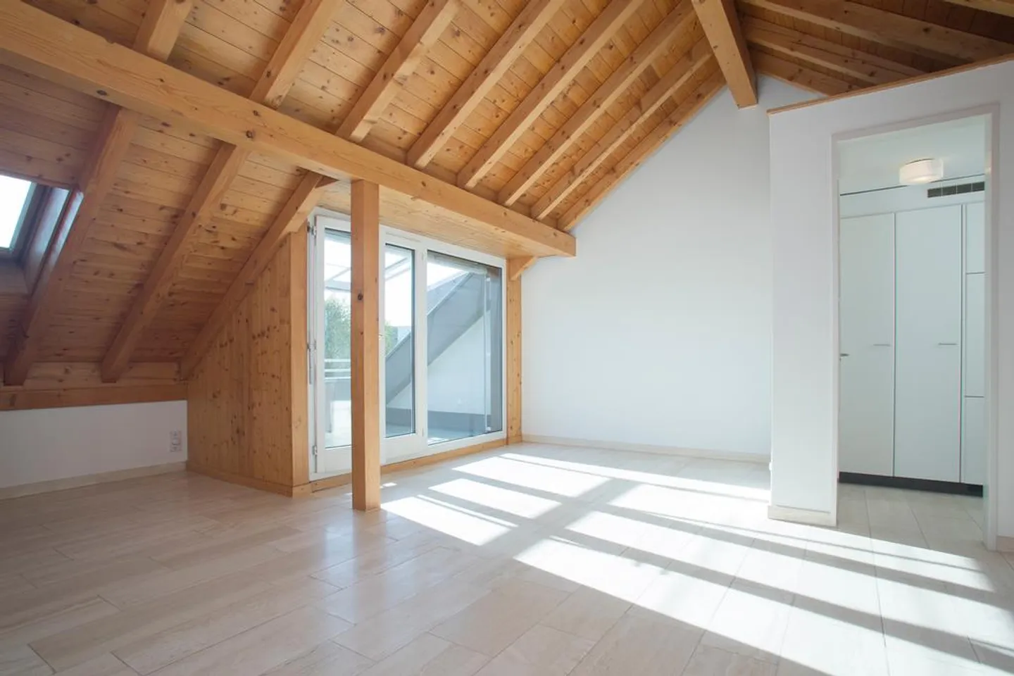 Grosszügige Maisonettewohnung - Foto 8 von 12