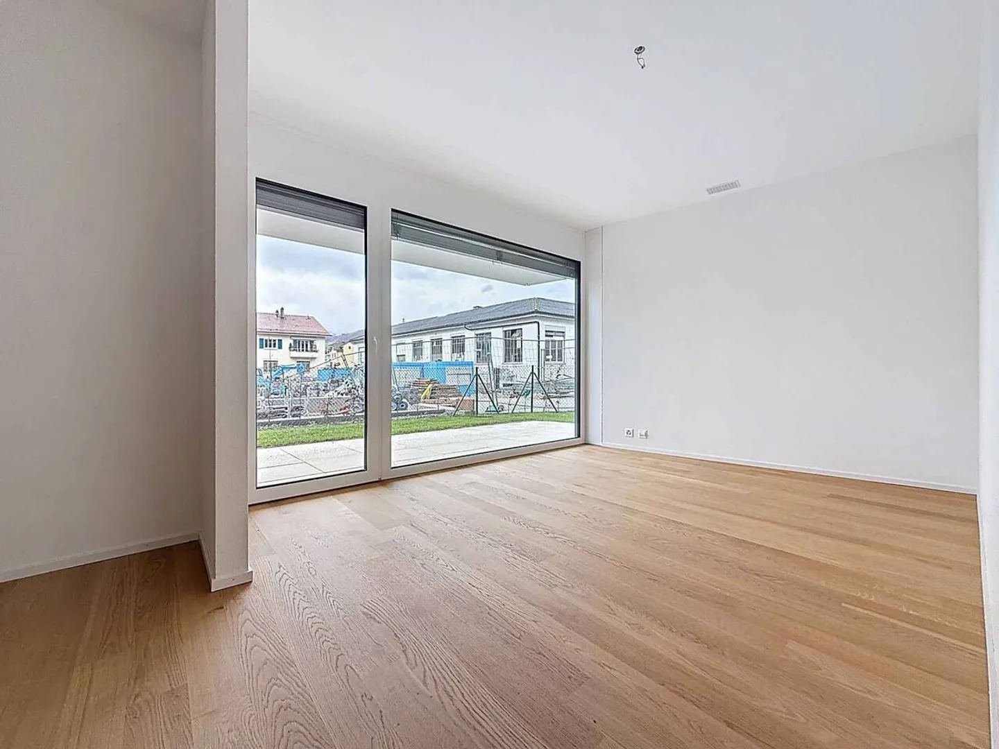 Nuova promozione: appartamento di 5,5 locali con terrazza coperta e giardino - Foto 7 di 13