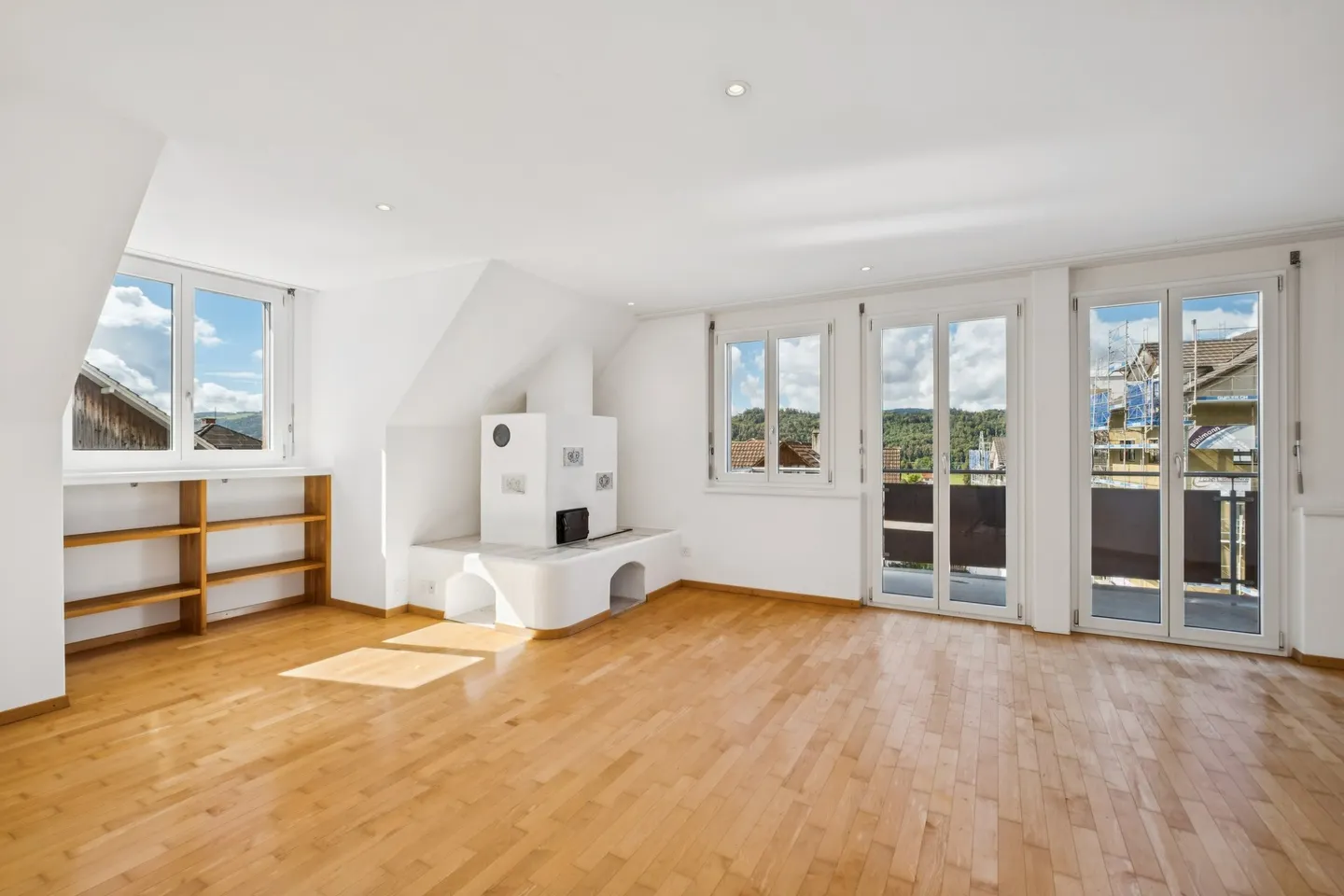 Charming Maisonette Apartment - Photo 1 of 10