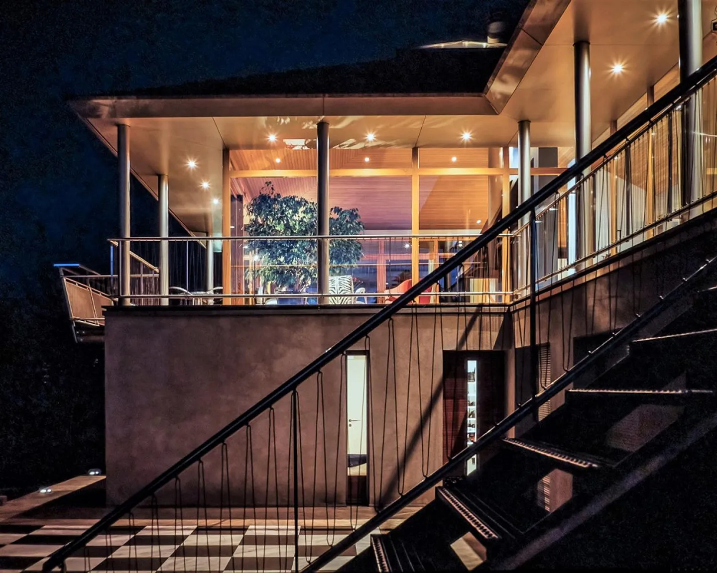 Architectural dream in harmony with nature - Photo 1 of 13