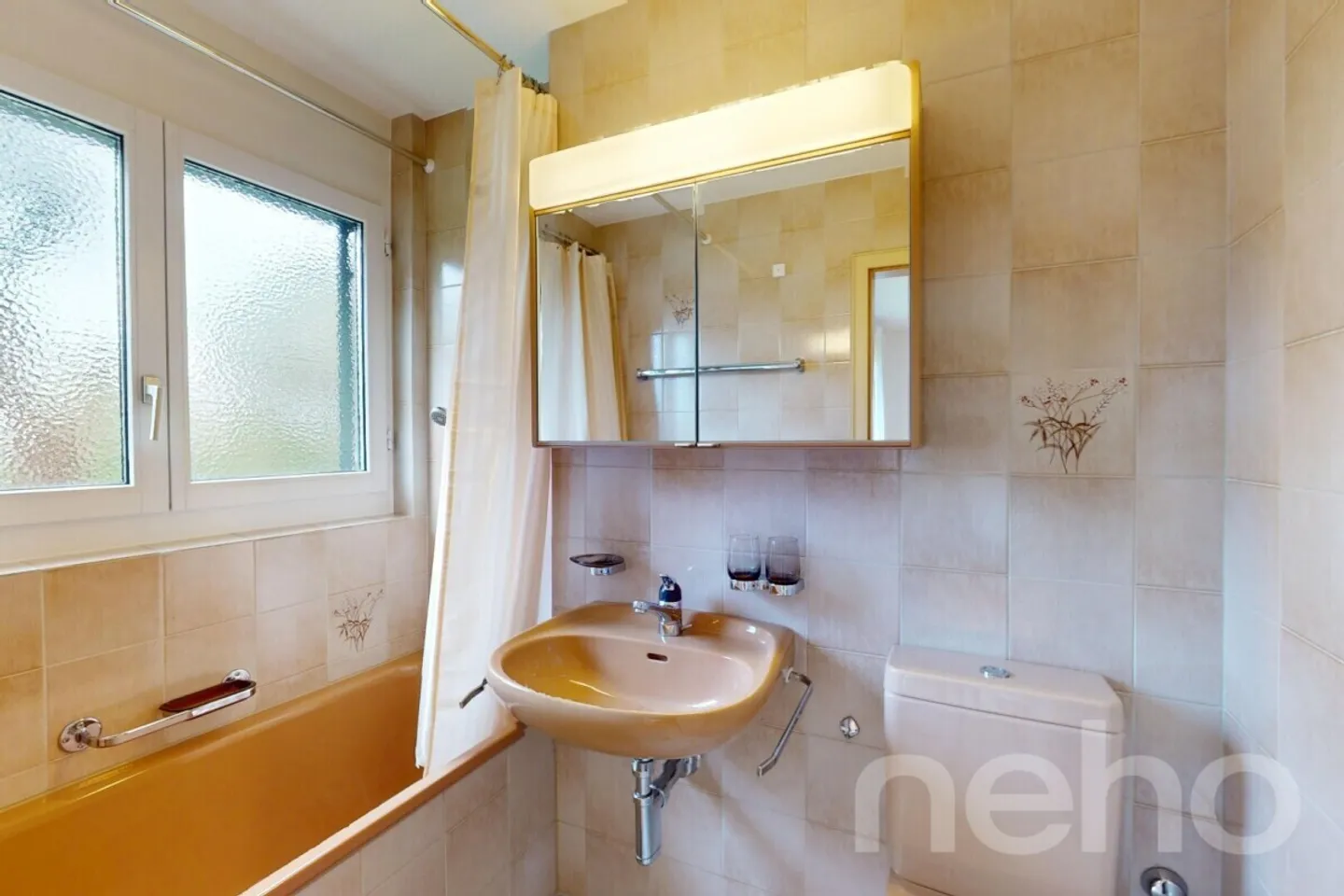 4.5-room maisonette apartment with additional room and partial lake view - Photo 11 of 13