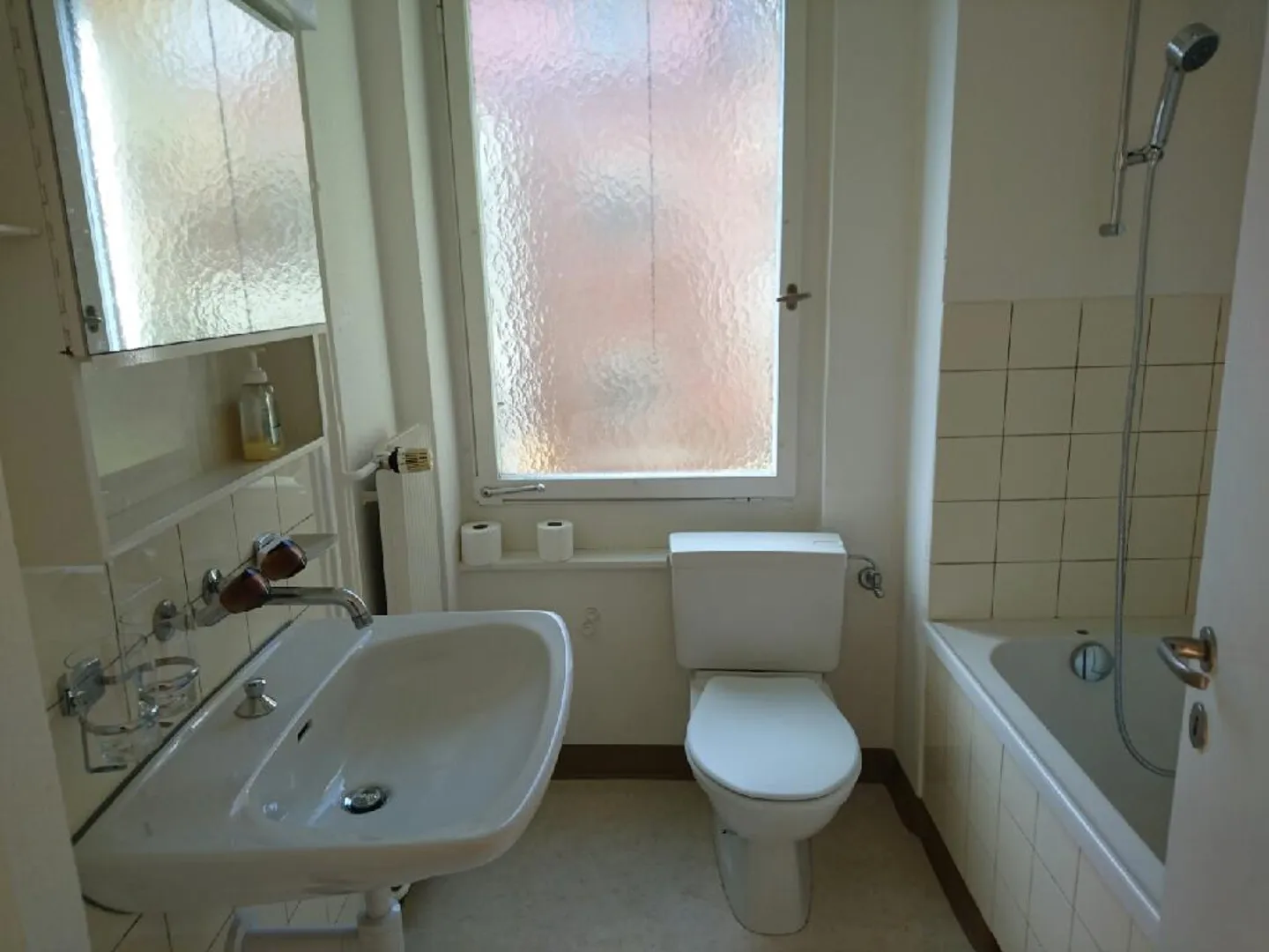 Charming old apartment in Seefeld. Limited from December 1, 2025 to March 31, 2026! - Photo 4 of 6