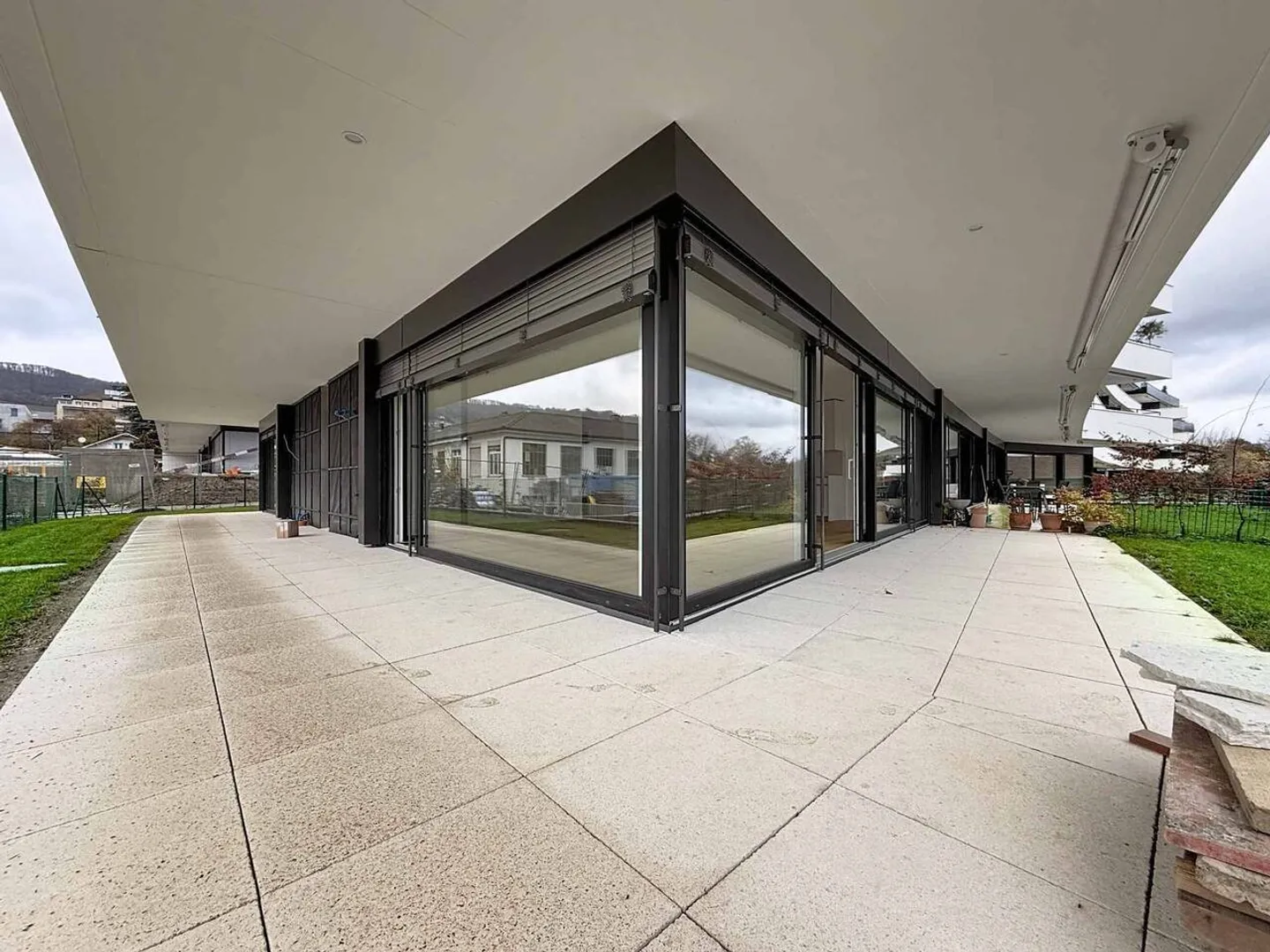 Nuova promozione: appartamento di 5,5 locali con terrazza coperta e giardino - Foto 9 di 13