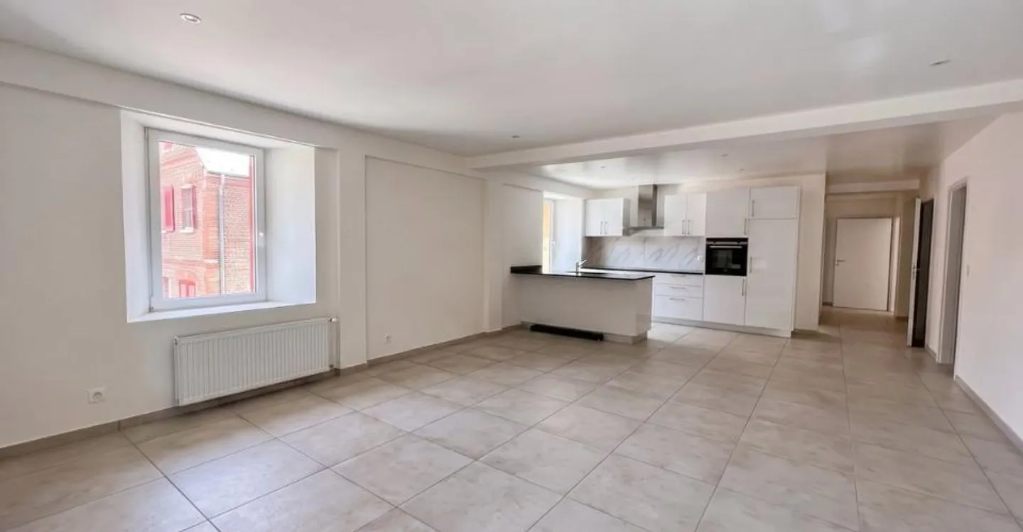 Apartment B - 2.5 rooms, with balcony - Pleasant setting in Couvet - Photo 1 of 7