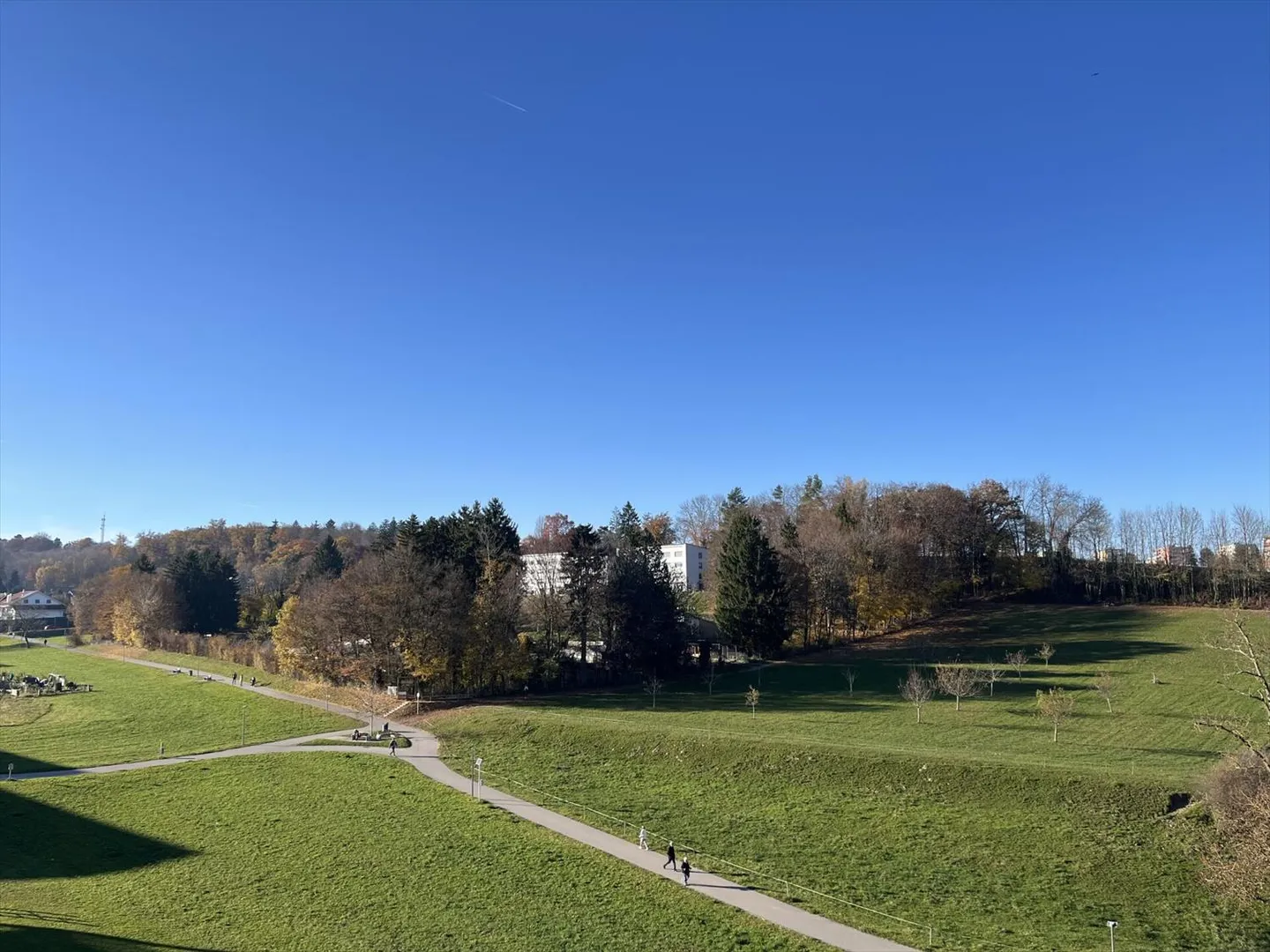 WITH A MAGNIFICENT LOGGIA AND A LARGE TERRACE - Photo 3 of 13