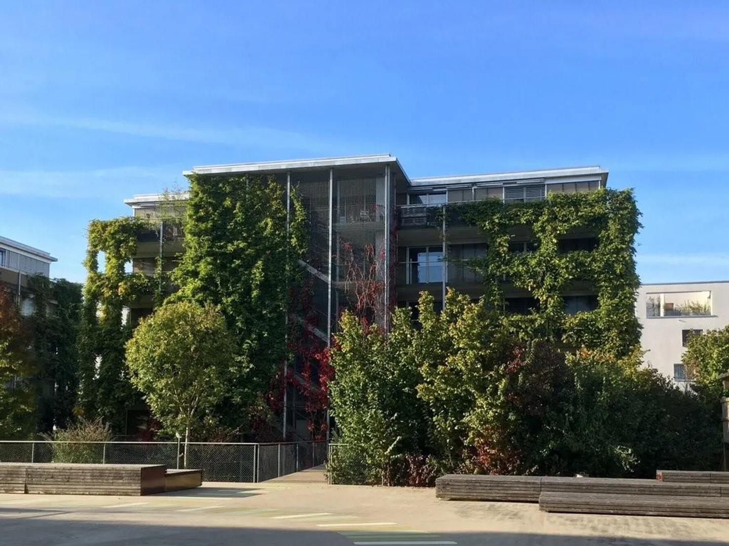 Motorcycle parking space for rent - Photo 1 of 1