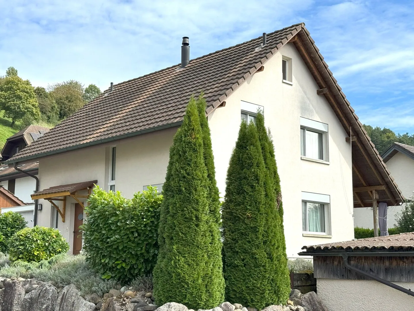 À vendre : Maison individuelle dans la verdure - Vivre avec qualité de vie - Photo 2 sur 15