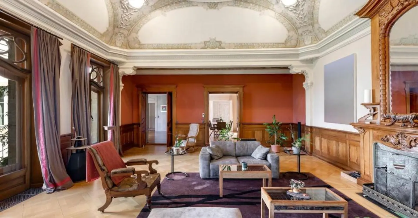 Elegance and Character in the Heart of the Old Town - Photo 1 of 13