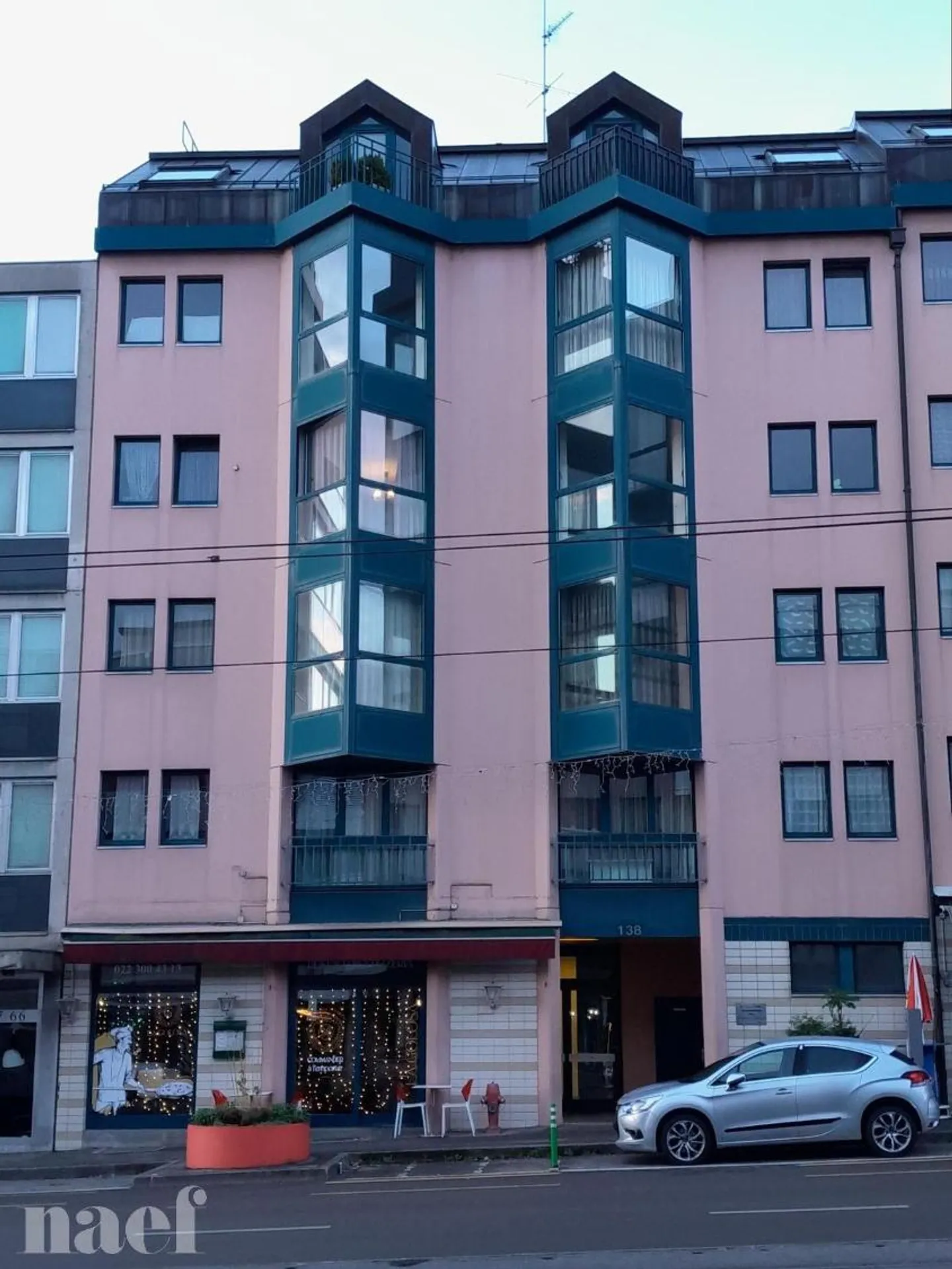 4-room apartment in the Thônex district - Photo 1 of 12