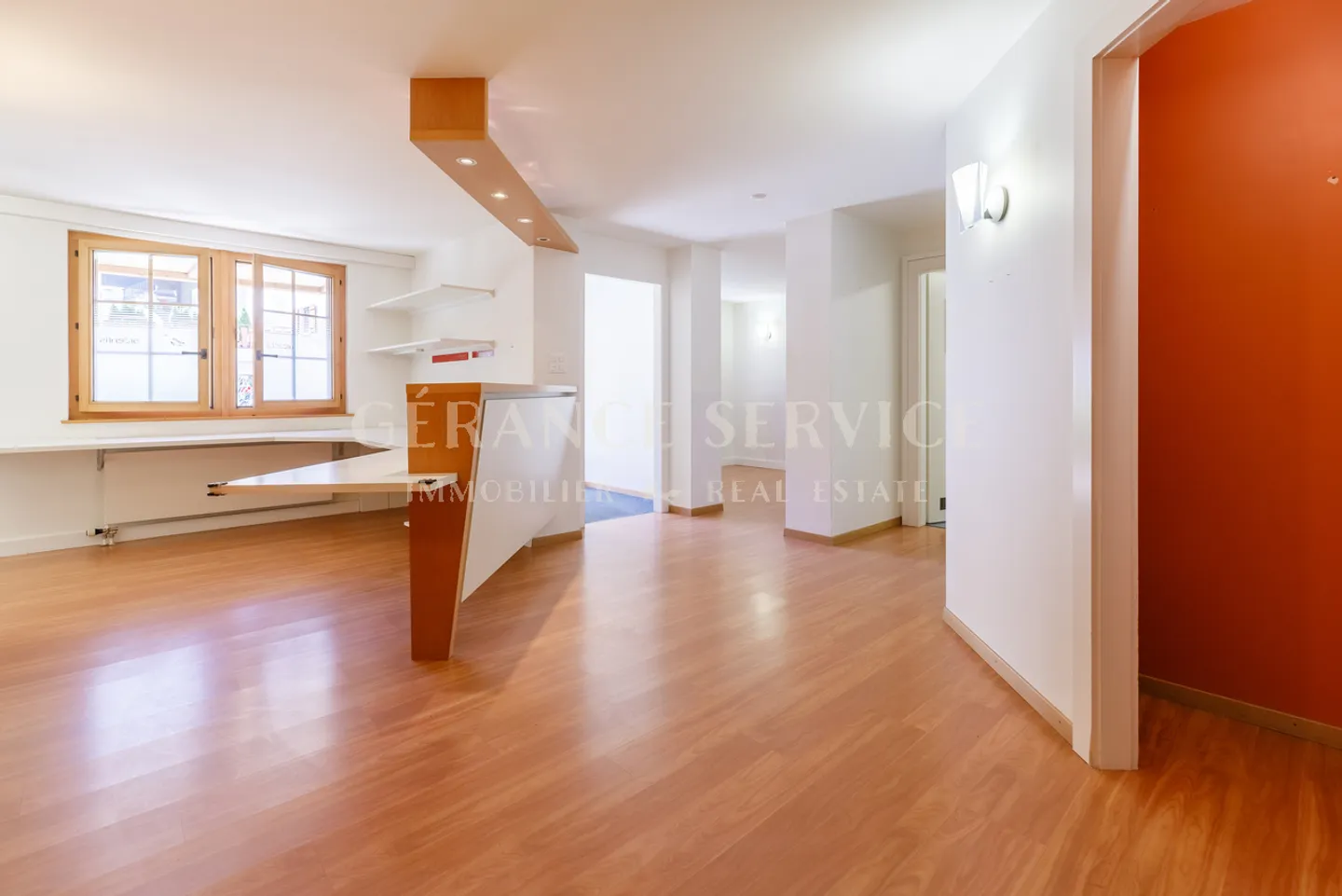 Appartement à vendre - Photo 3 sur 13