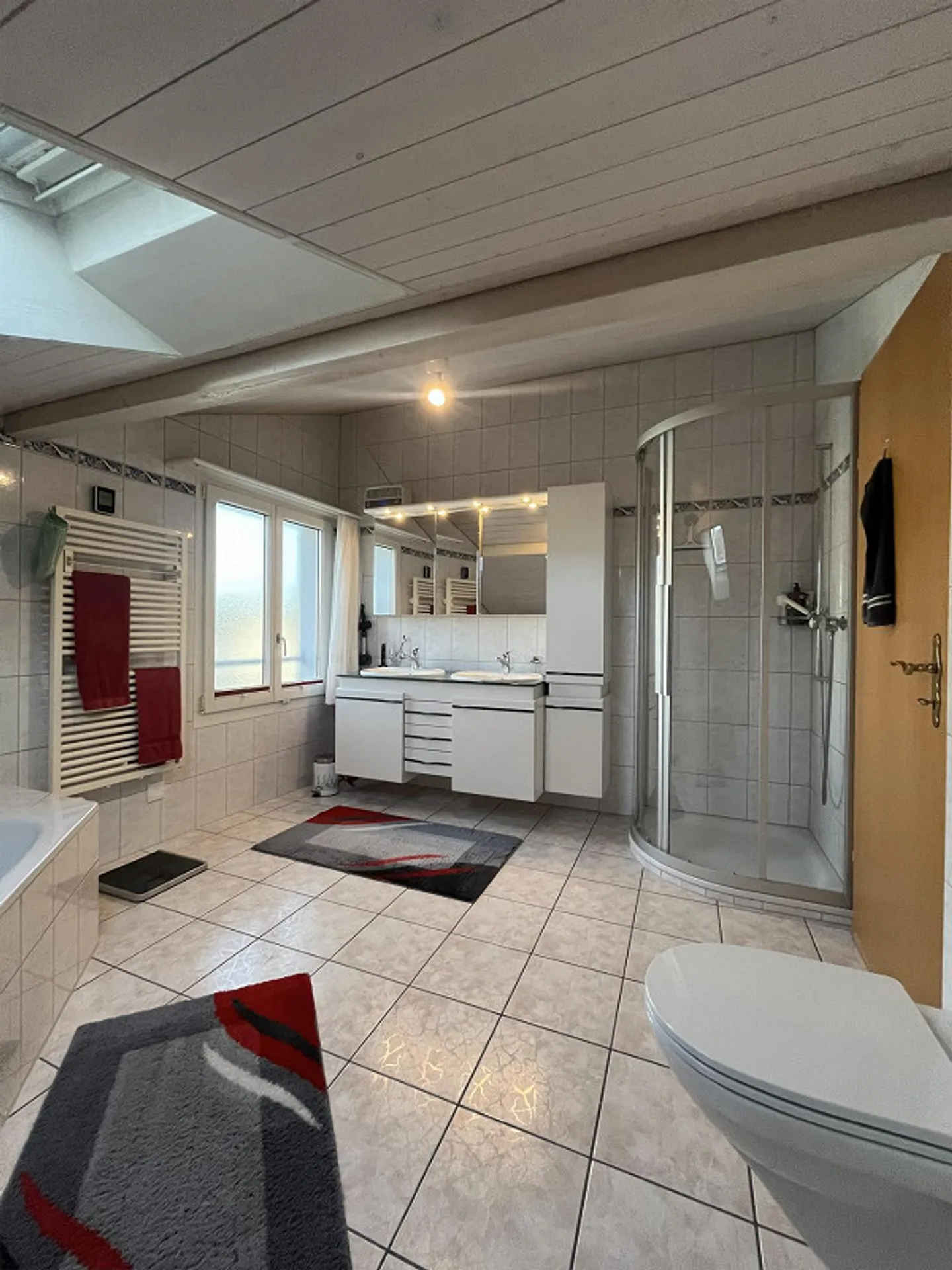 Einfamilienhaus mit Einliegerwohnung - Foto 7 von 12