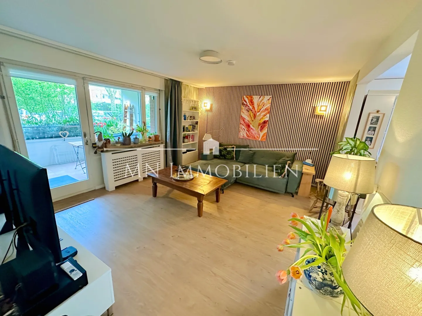 Stilvoll renovierte Wohnung mit Balkon - Foto 1 von 5