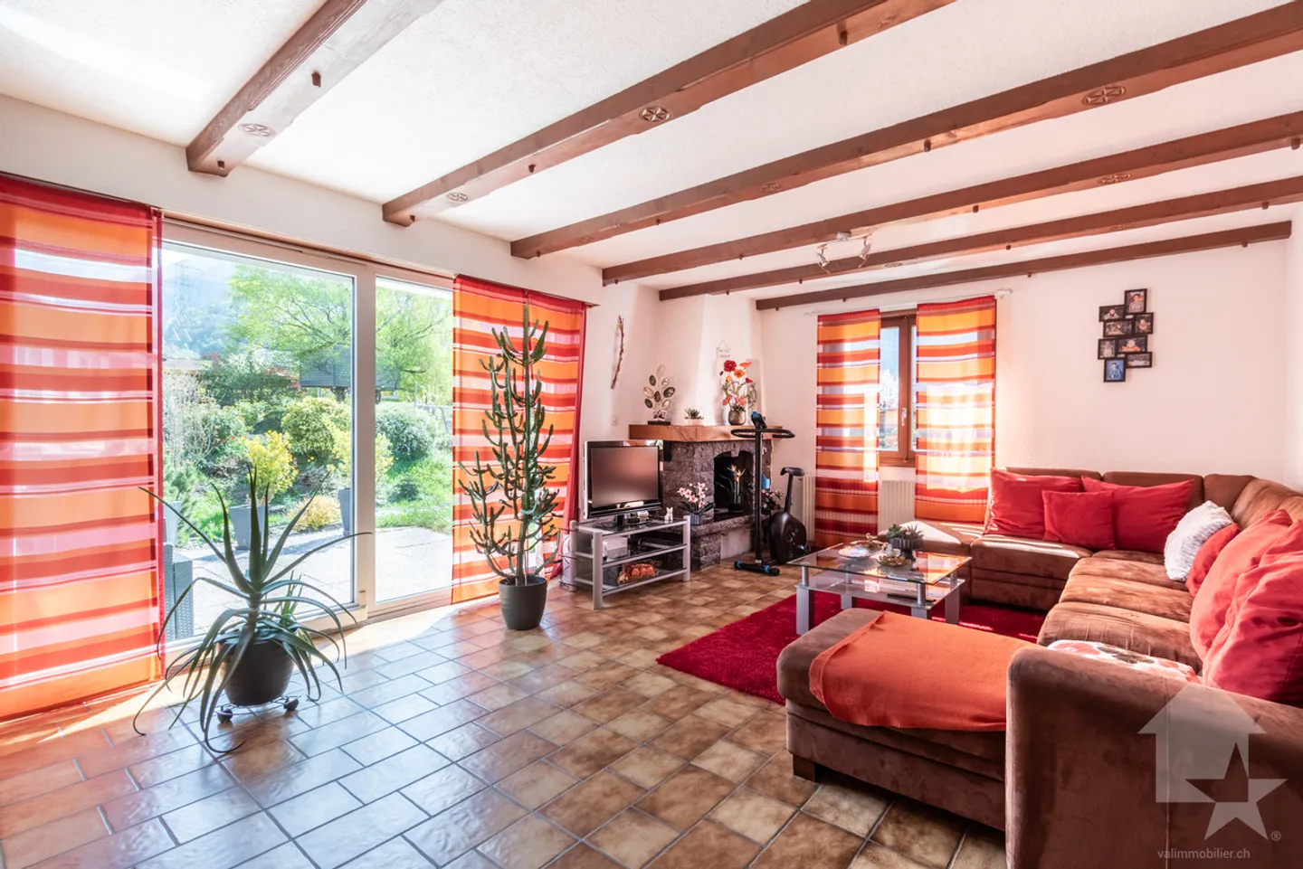 Bungalow affascinante con 6,5 stanze a Epinassey - Foto 1 di 24