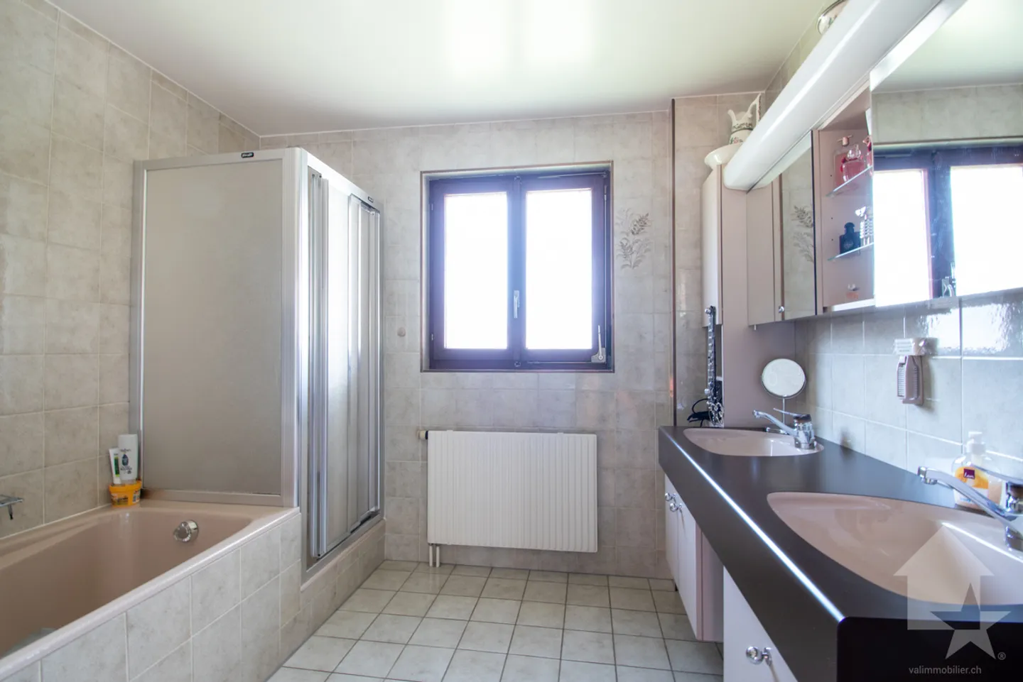 Bungalow affascinante con 6,5 stanze a Epinassey - Foto 6 di 24