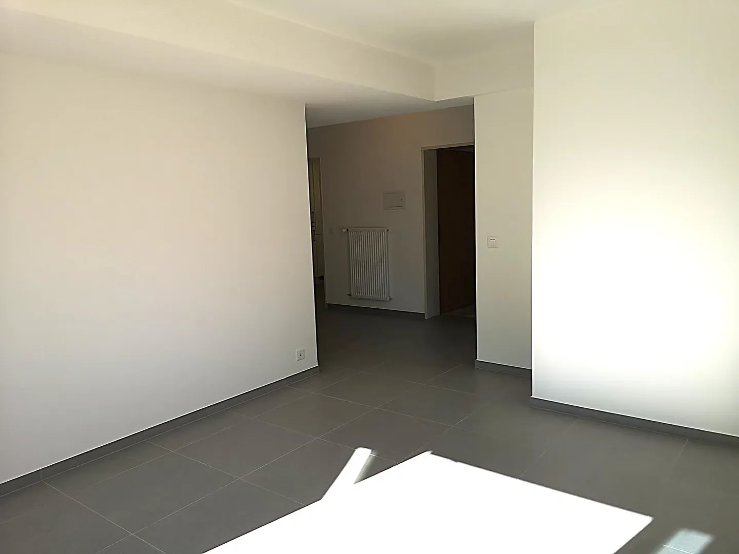 A vendre à Moutier appartement avec terrasse, rénové complètement en 2024 - Foto 9 di 16