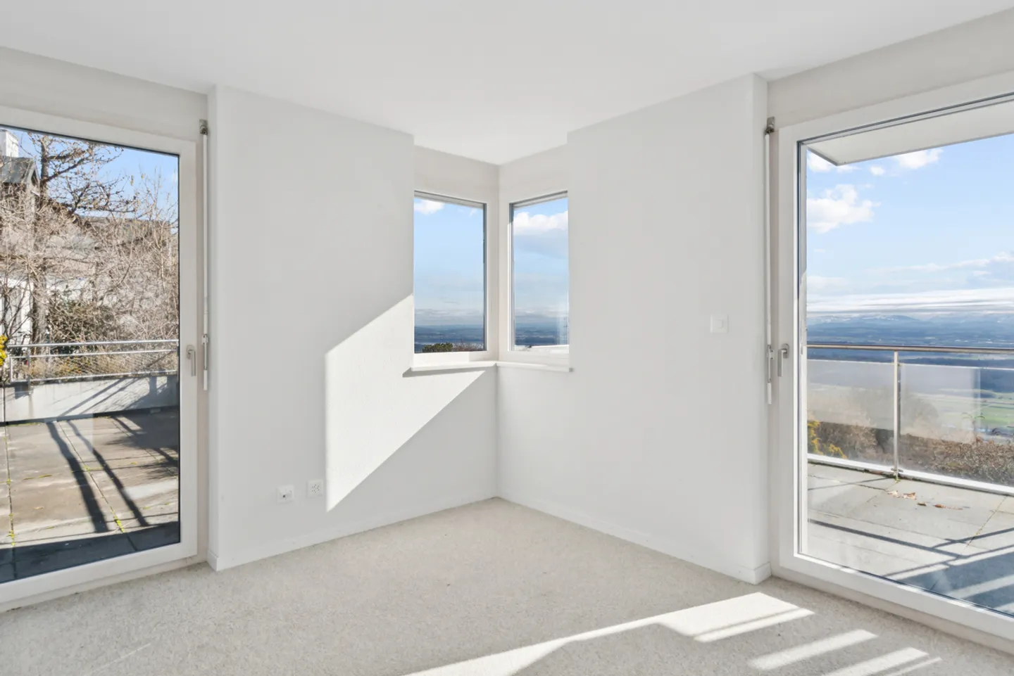 Charmantes Einfamilienhaus mit Seeblick - Foto 9 von 12