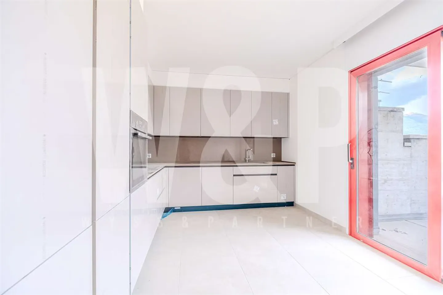 Lugano prächtige 5.5 komplett renoviert - Foto 4 von 13