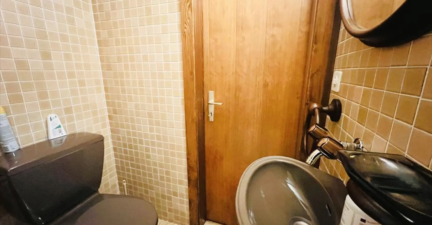 ZUR SAISON: Geräumige und helle 3,5 Zimmer - Wunderschöner Blick - Gut gelegen - Ort t - Foto 13 von 17