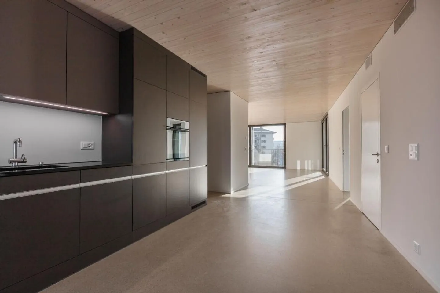 Appartement exclusif de 4,5 pièces avec terrasse XXL - Photo 1 sur 9