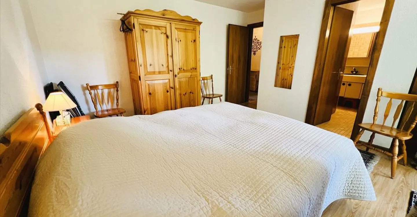 ZUR SAISON: Geräumige und helle 3,5 Zimmer - Wunderschöner Blick - Gut gelegen - Ort t - Foto 10 von 17