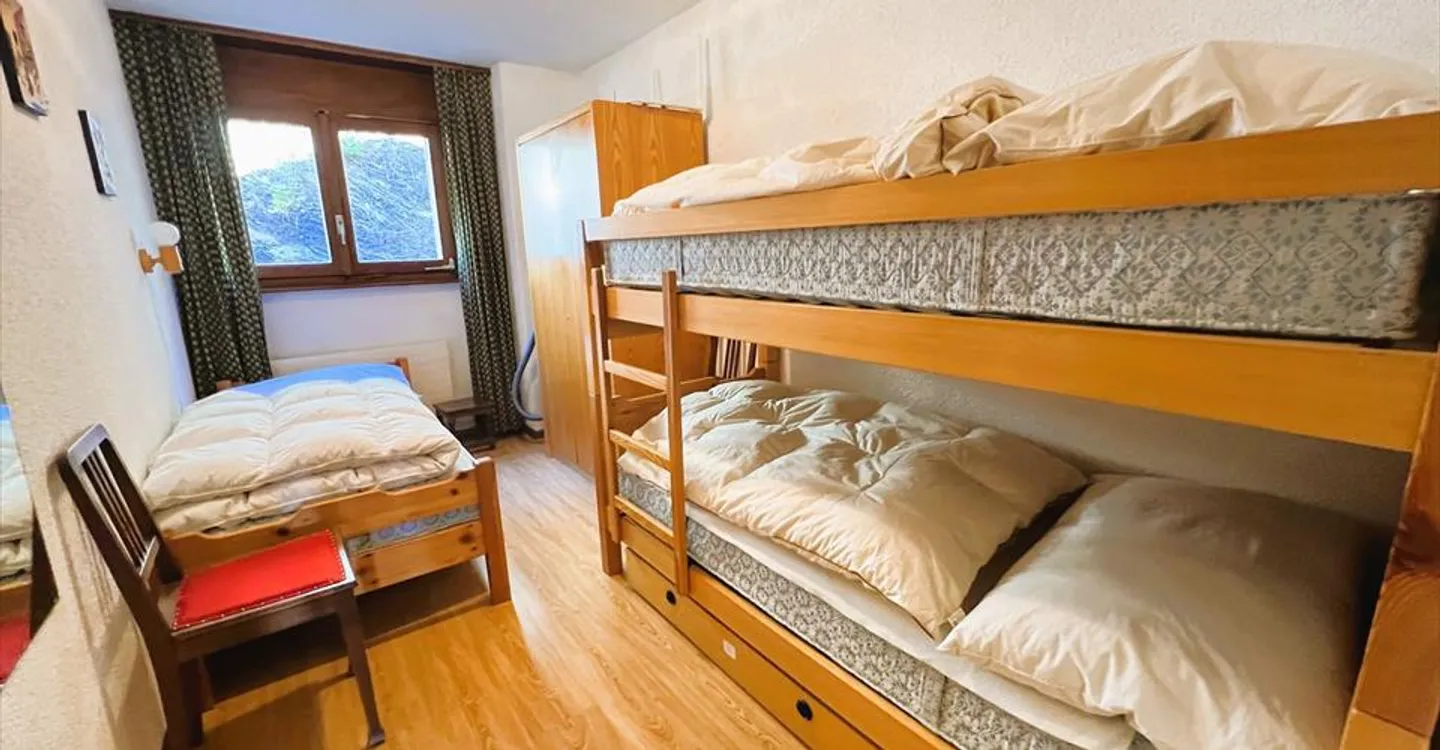 ZUR SAISON: Geräumige und helle 3,5 Zimmer - Wunderschöner Blick - Gut gelegen - Ort t - Foto 11 von 17