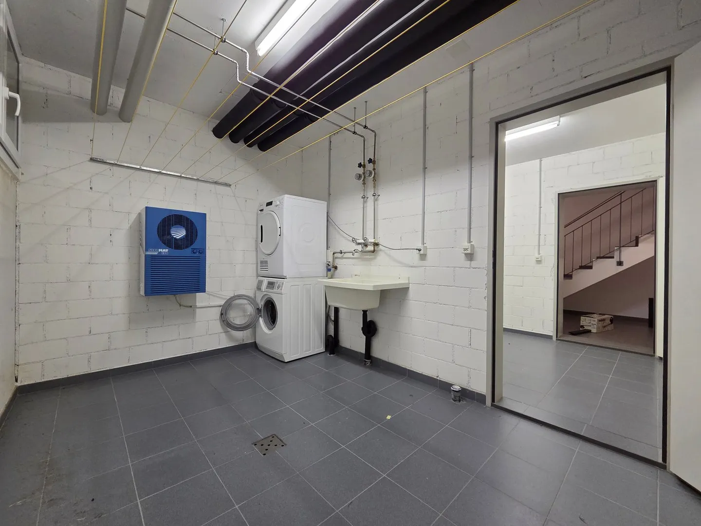 Grosszügige 4.5-Zimmer-Wohnung mit Terrasse und Sitzplatz - Foto 21 von 23